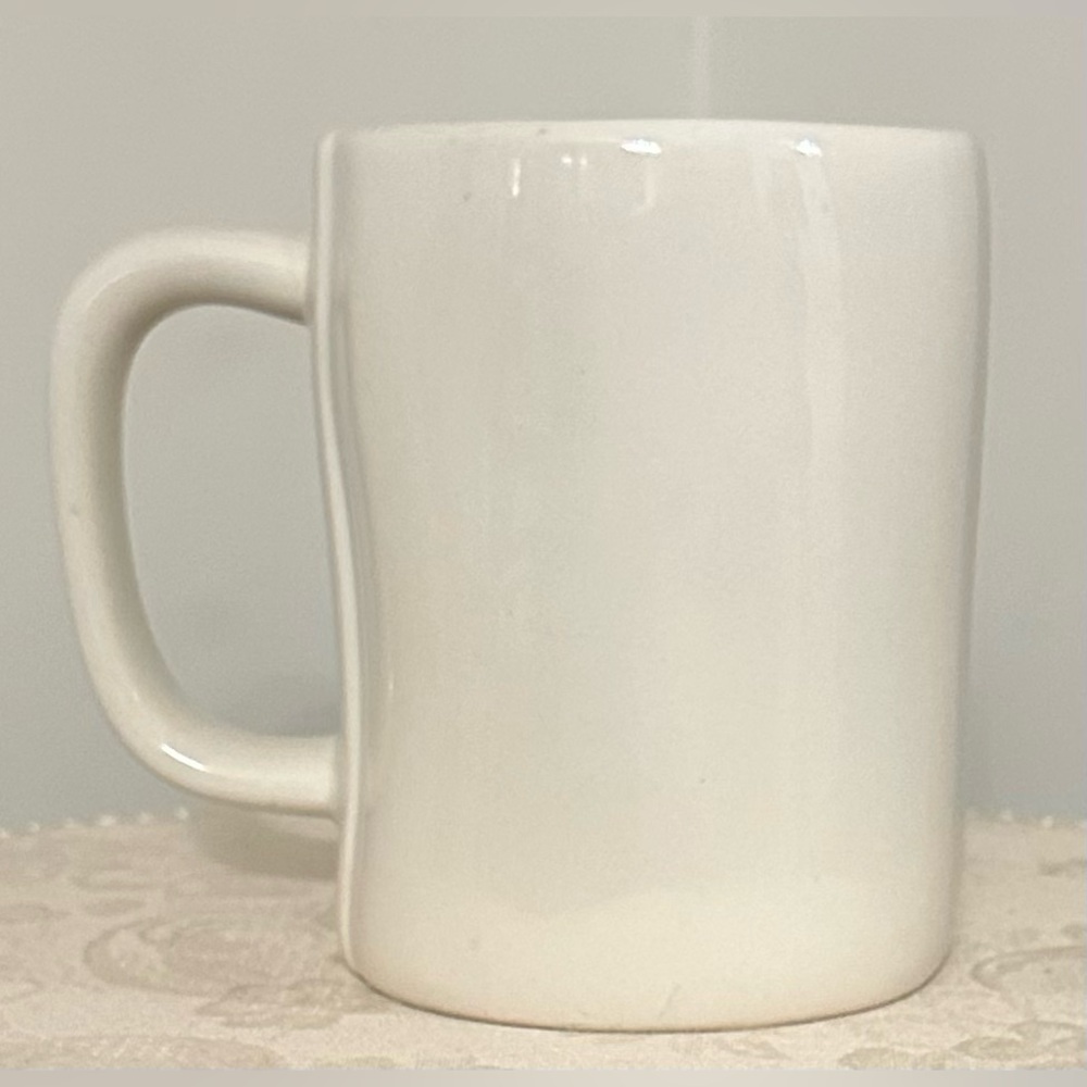 White ‘Hello’ Rae Dunn Mug - Picture 2 of 3